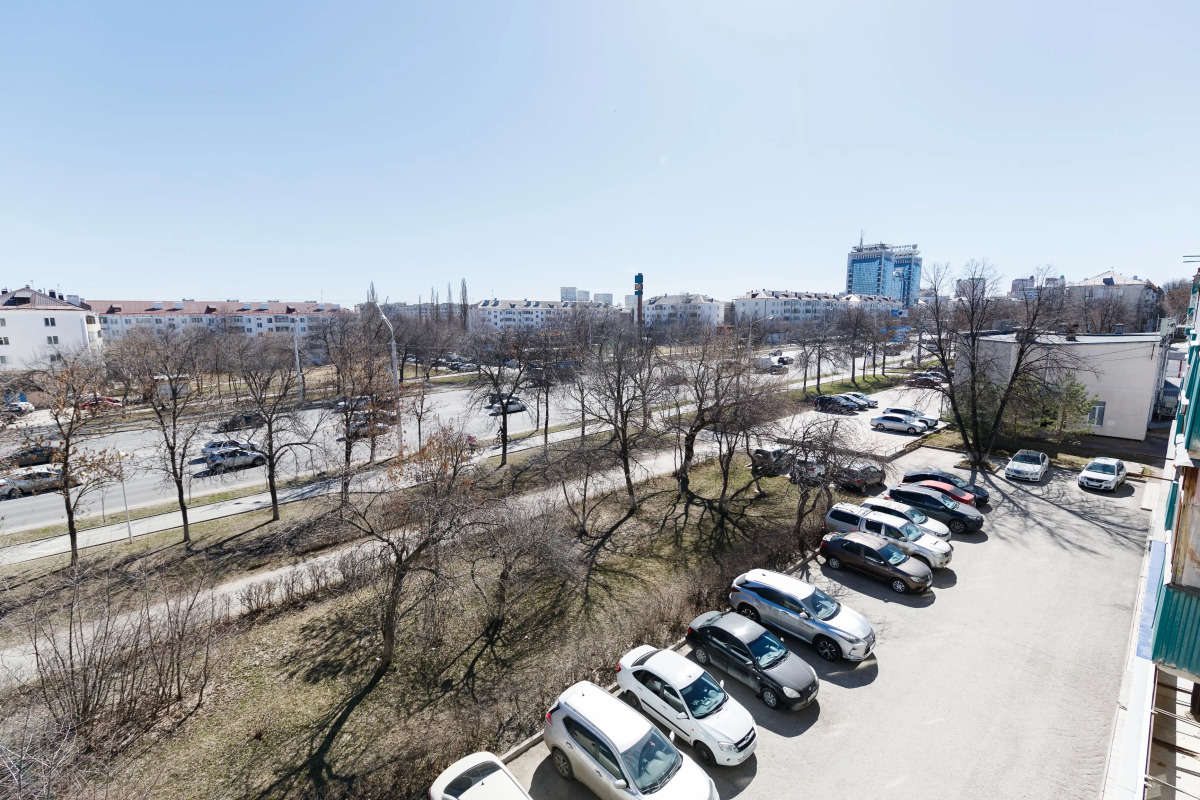 Просторная Двухкомнатная Квартира на 6 Гостей Проспект Октября 101 Театр Кукол