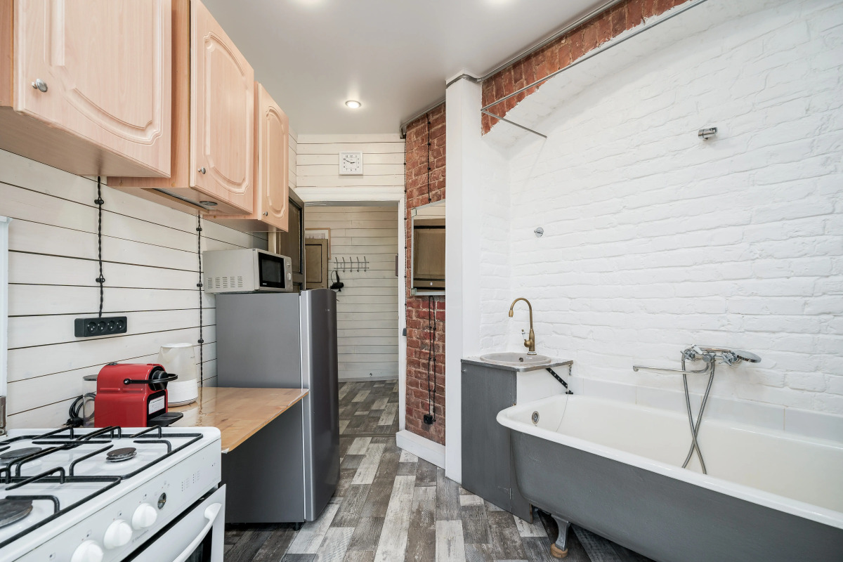 Апартаменты SREDNYAYA PODYACHESKAYA 6 APARTMENTS Просторные трехкомнатные апартаменты Park Lane Inn для 3-х взрослых