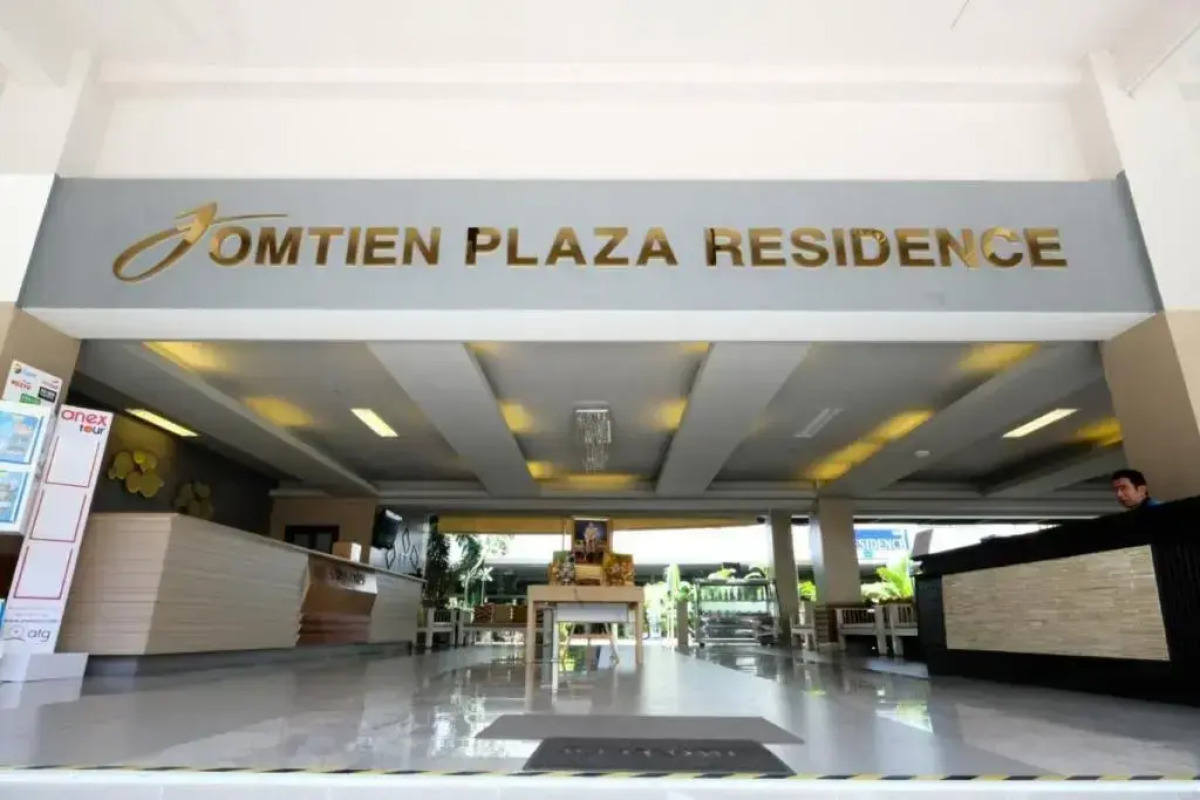 Отель Jomtien Plaza Residence