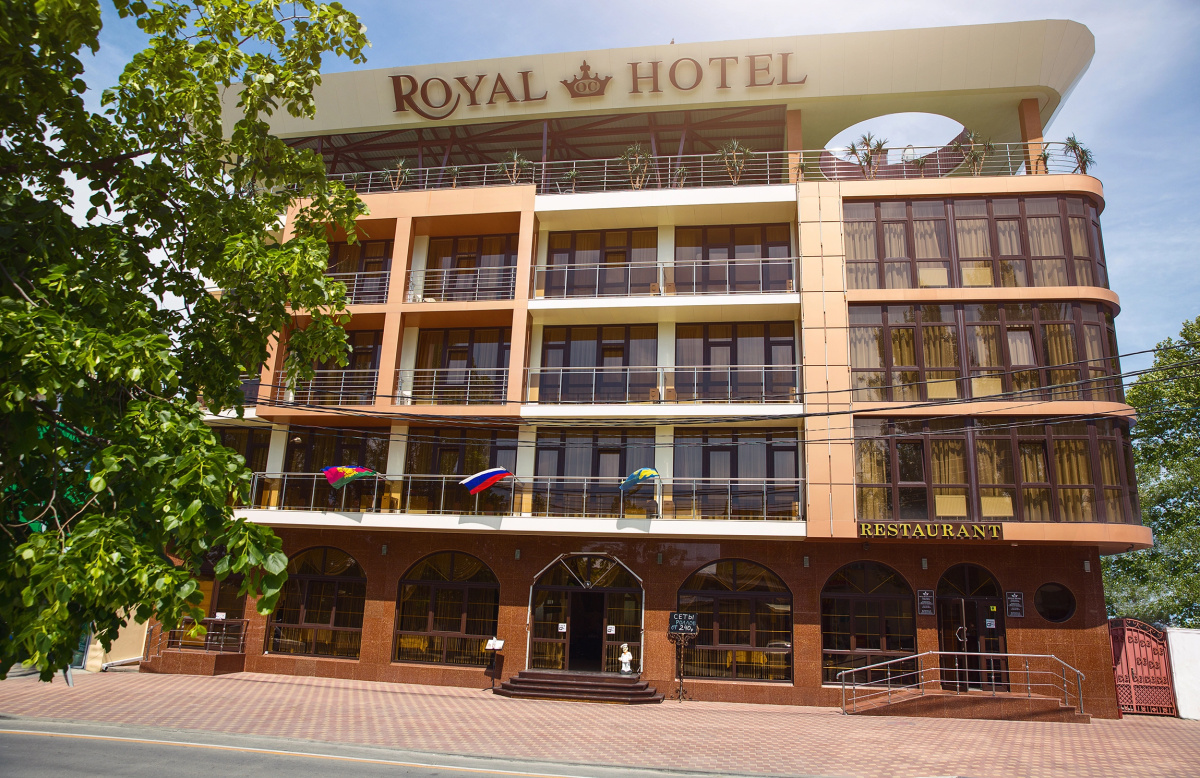 Отель Royal