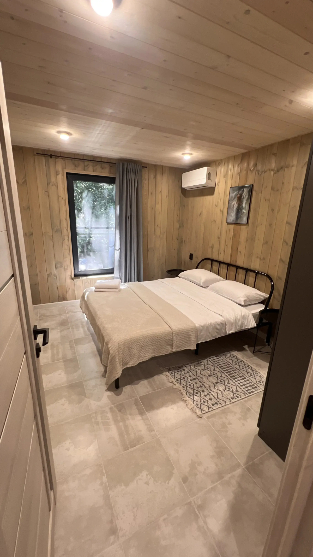 Частный дом Grey Stone у реки