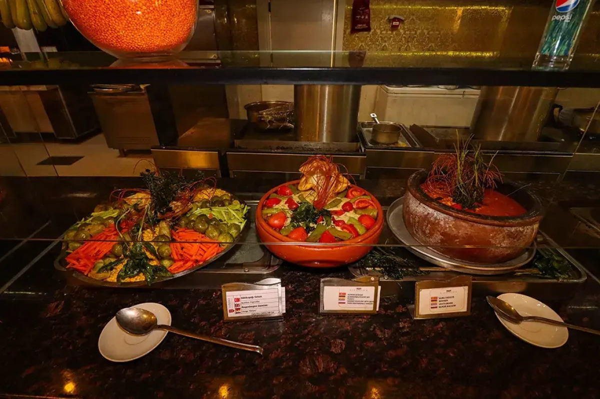 Throne Beach Resort & Spa