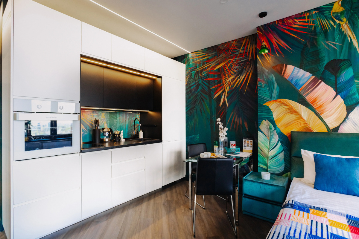 Апартаменты Lalapart Tropikana с ярким ремонтом на 30 этаже небоскреба Савеловский Сити