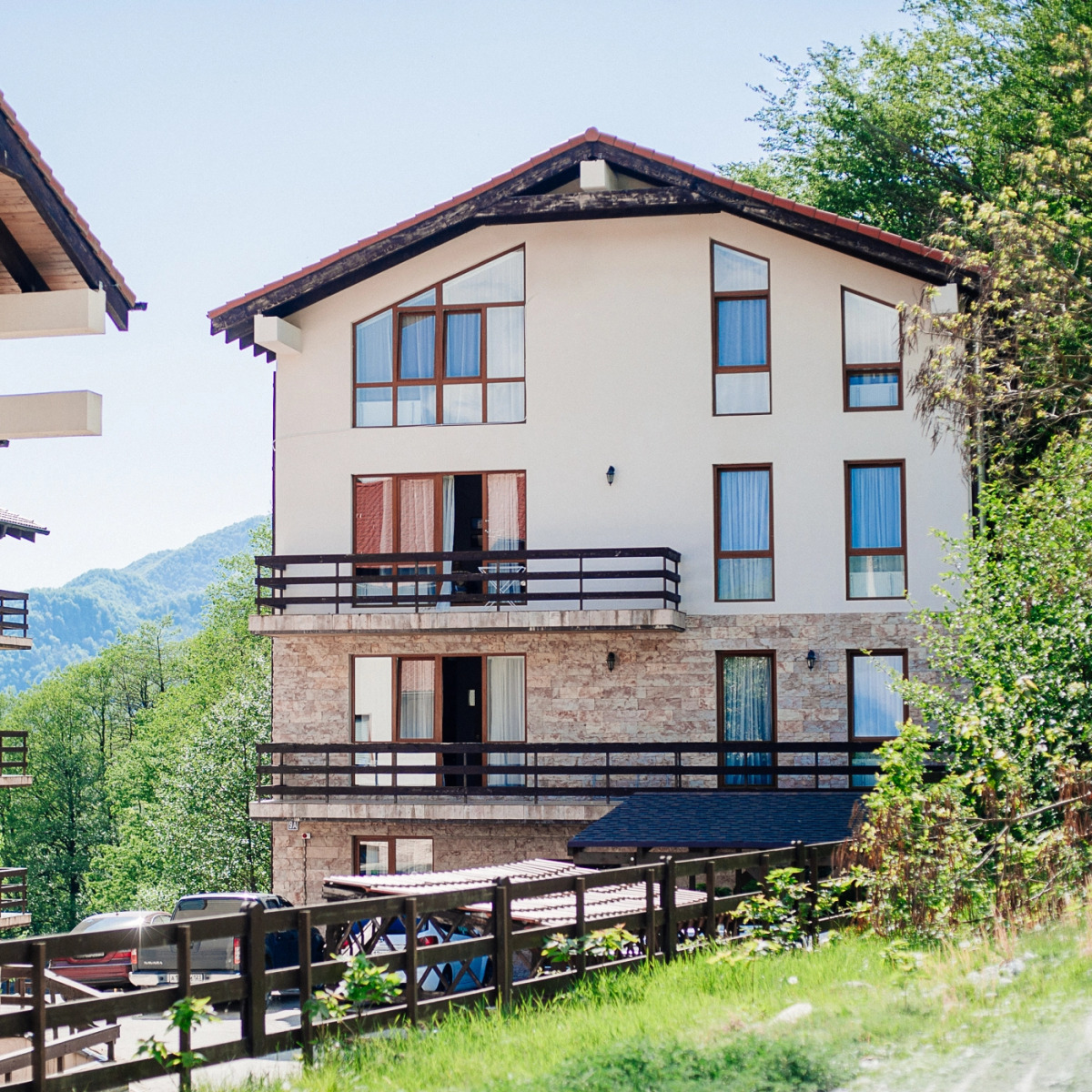 Апартаменты Оплот Горы