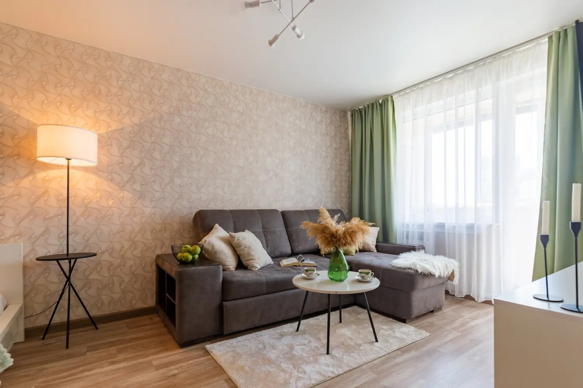 Квартира Семейная двушка у ЖД вокзала с двумя TV и кондиционером