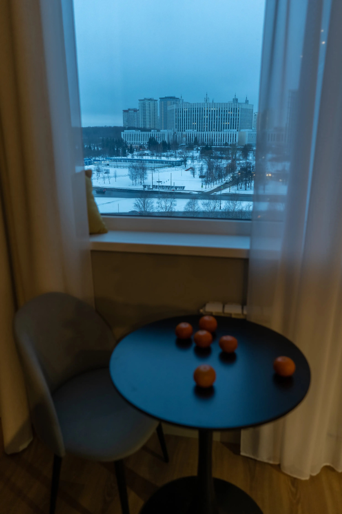 Апартаменты ДВА ГОРОДА - Салют