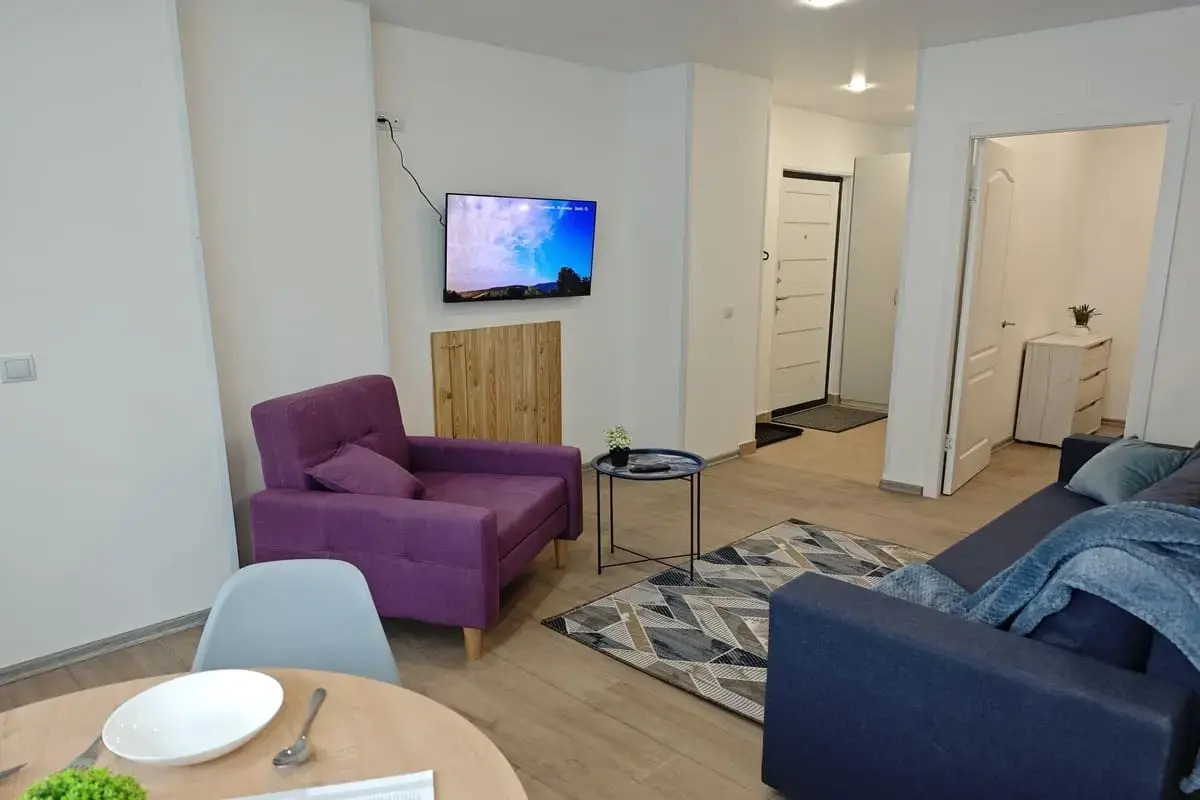 Квартира Светлая 2к по Тухачевского 49/4-41