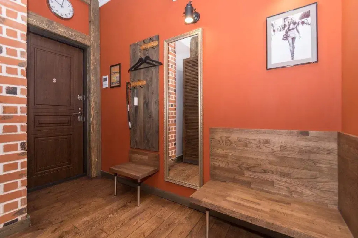 Апартаменты в Центре Города у Нарымского Сквера 2