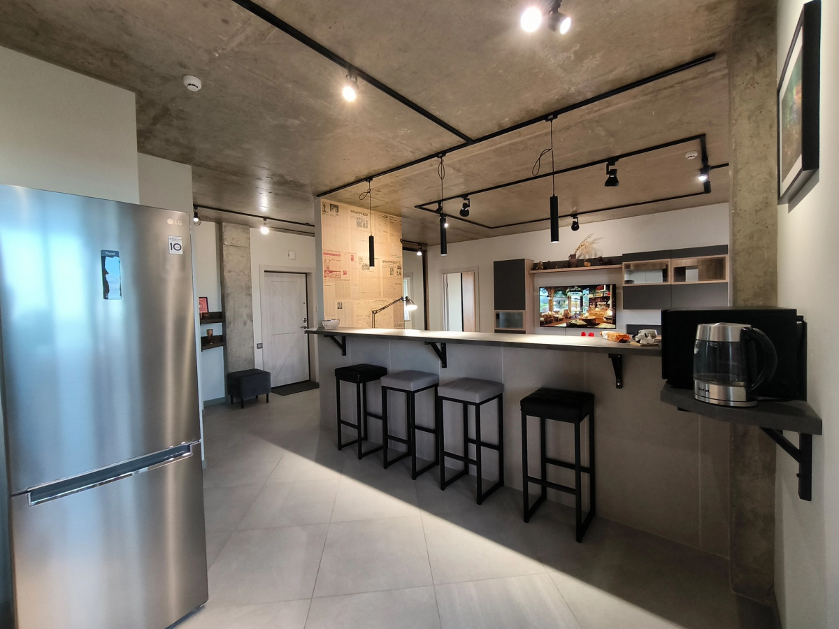 Квартира с Видом на Историческую Часть Костромы и Волгу