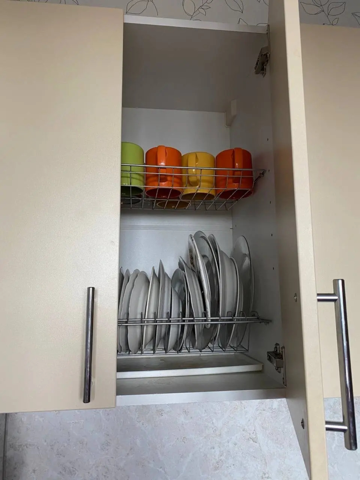 Квартира Cолнечная, уютная квартира 50кв.м рядом с метро