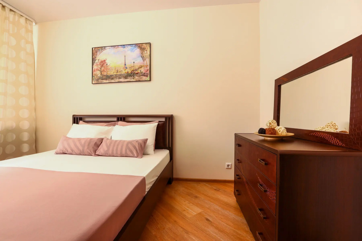 Апартаменты Сутки Уфа на Рихарда Зорге 63/5