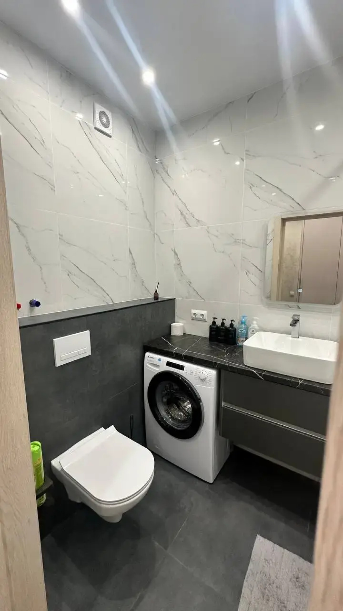 Квартира Уютная и Светлая в Новом Жилом Комплексе