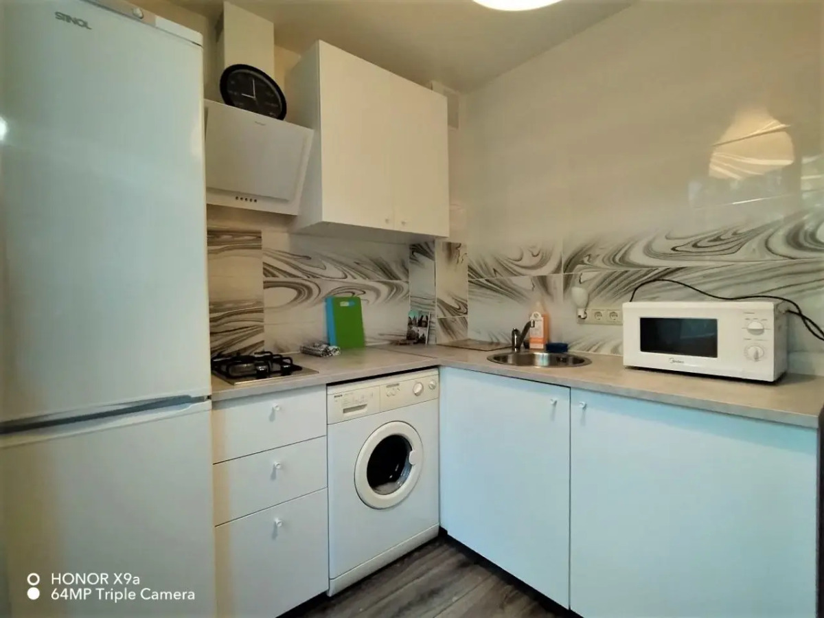 Апартаменты на улице Профсоюзной 118/2