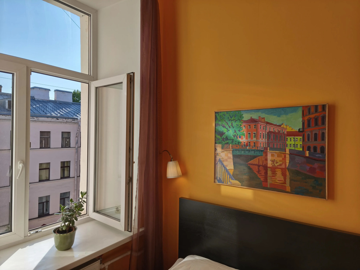 Меблированные комнаты на Столярном