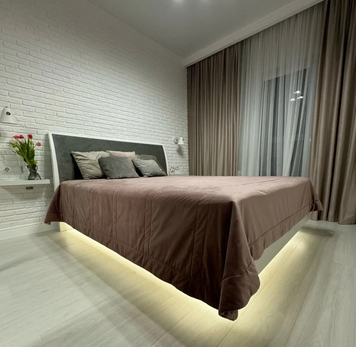 Апартаменты на Римской 5