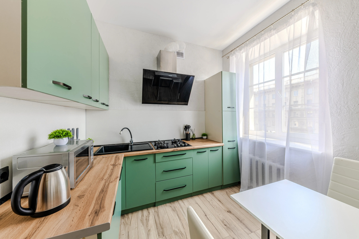 Квартира Трехкомнатная на Проспекте Независимости 23