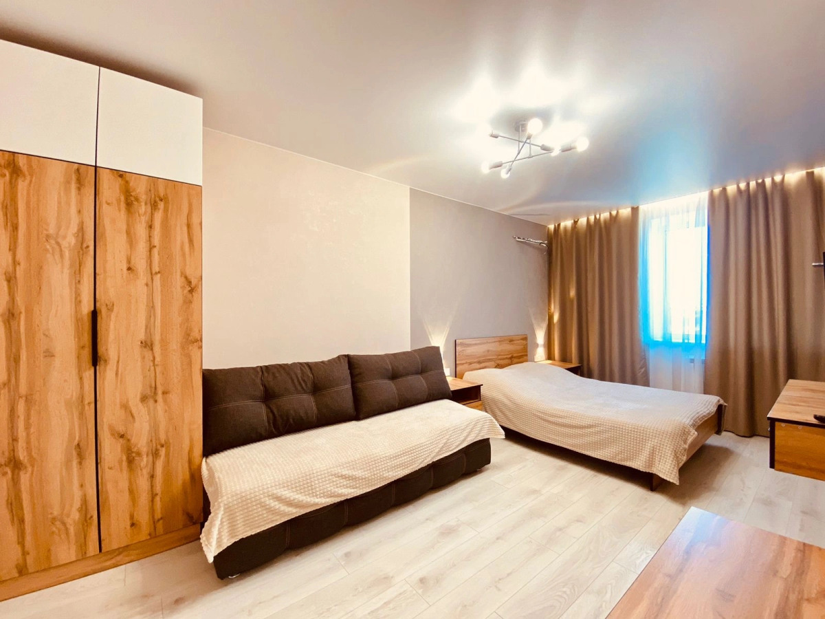 Апартаменты Двухкомнатный Люкс с Красивым Видом 72/2