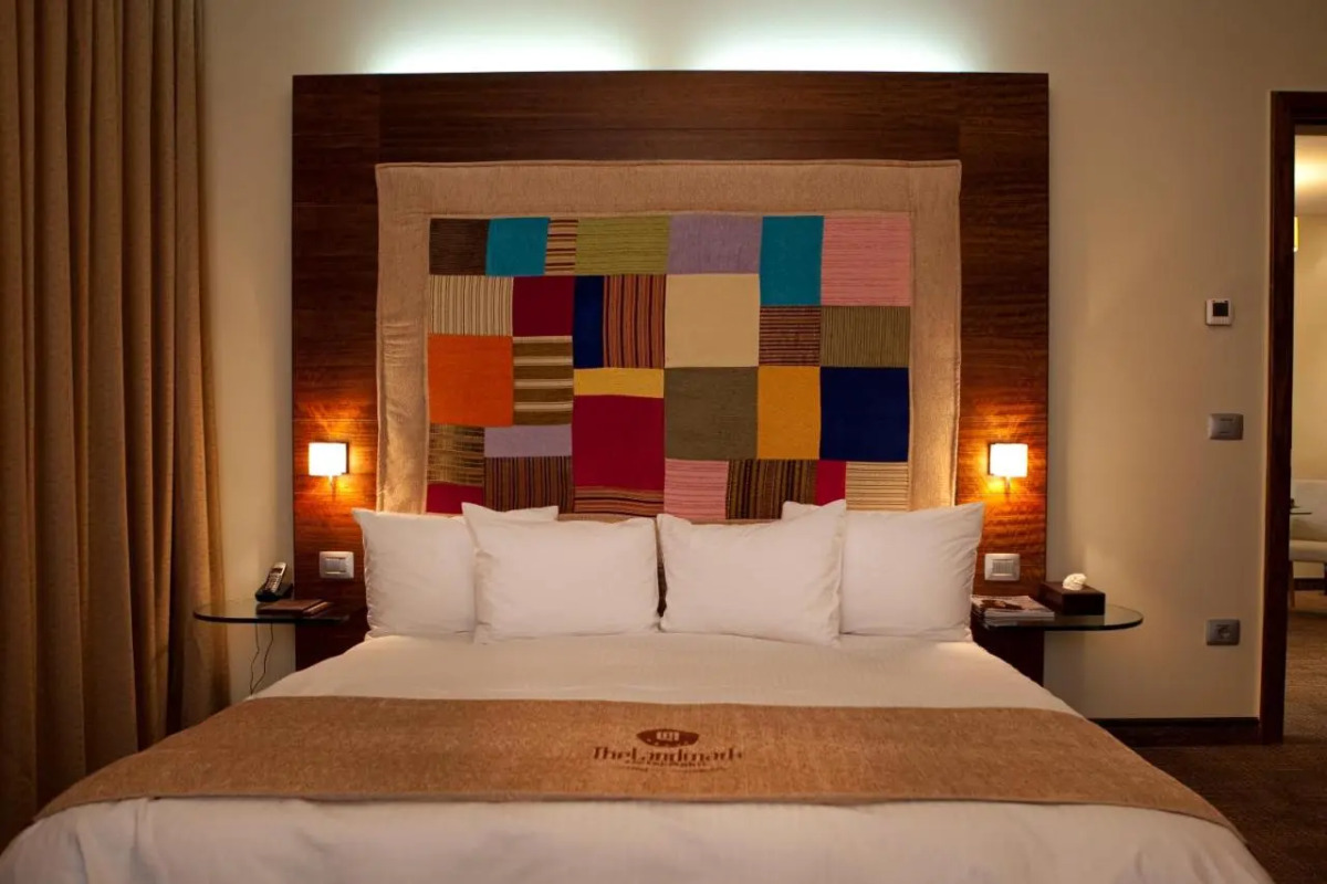 Отель Landmark Baku