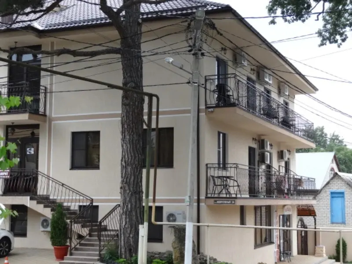Отель Акрит