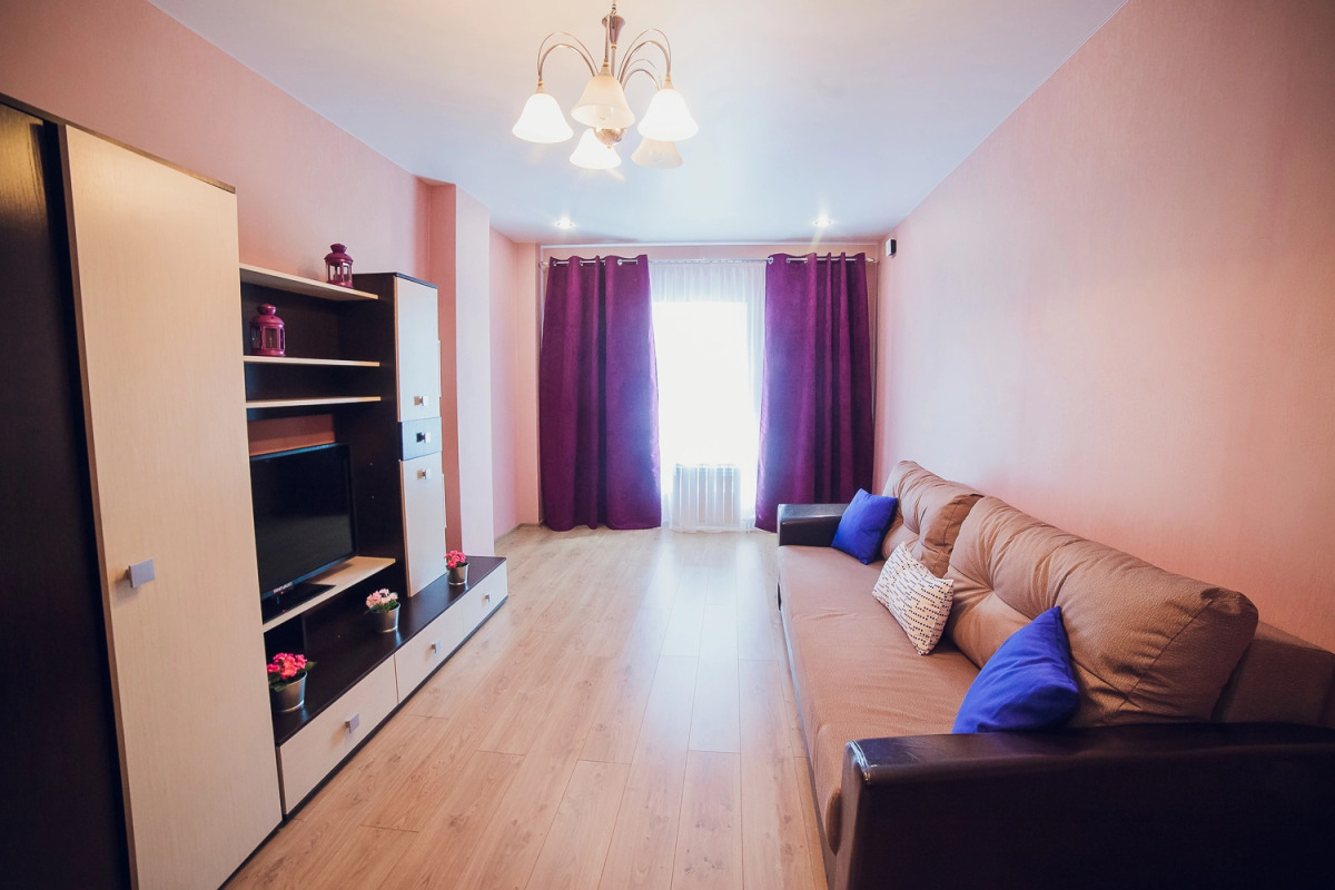 Апартаменты Октябрьской Революции 23 А