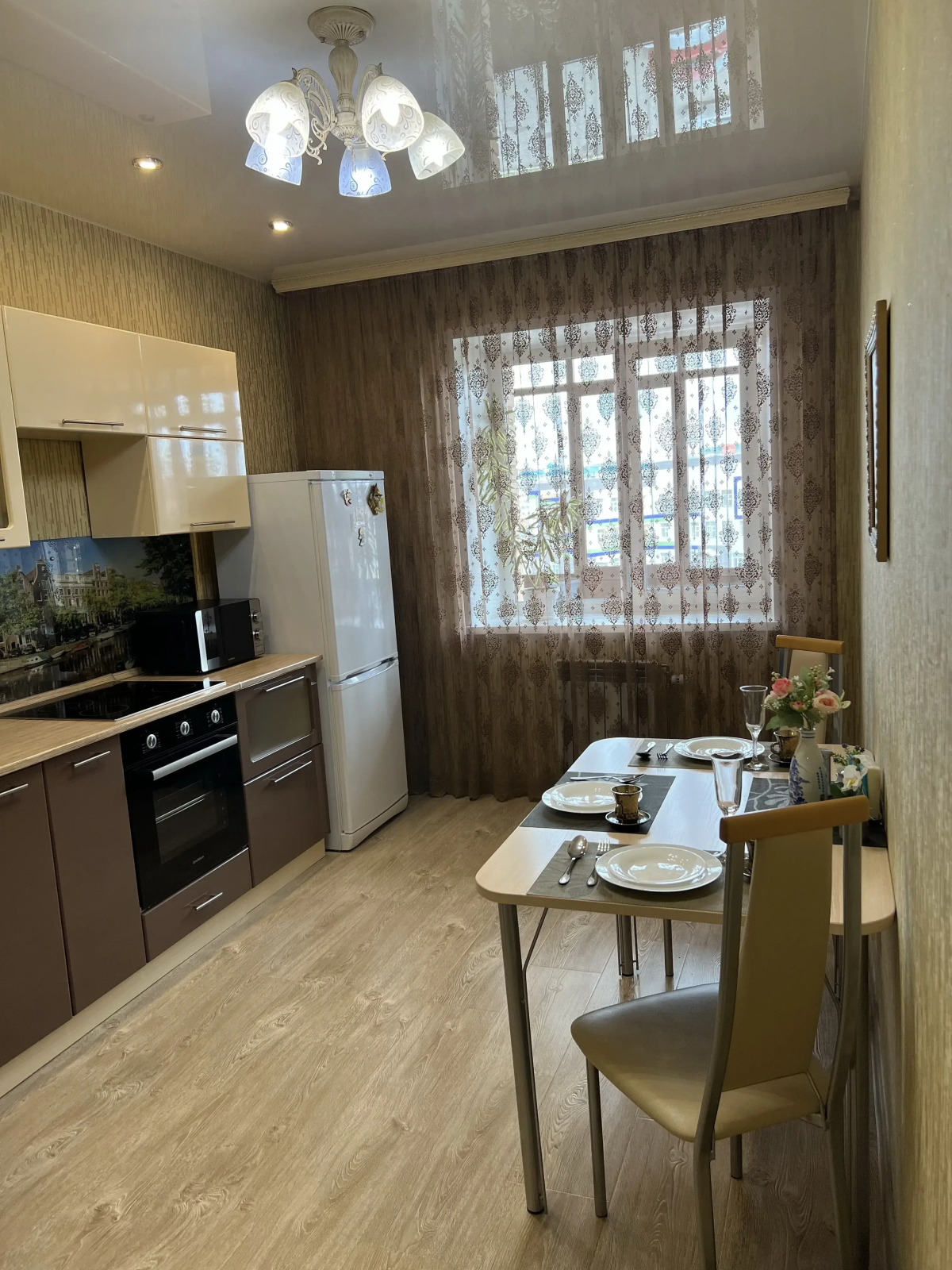 Квартира на Авиаторов 10