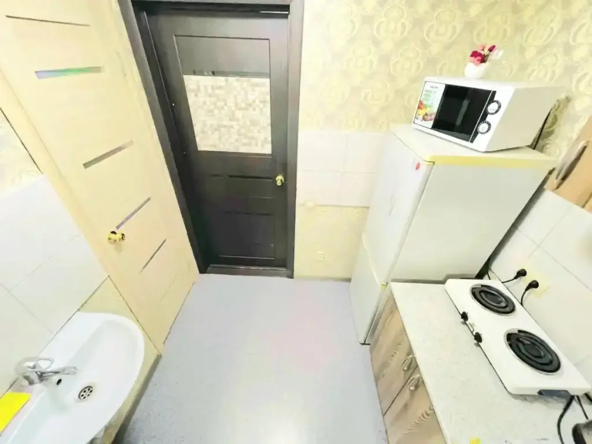 Апартаменты на Карла Маркса 108-2