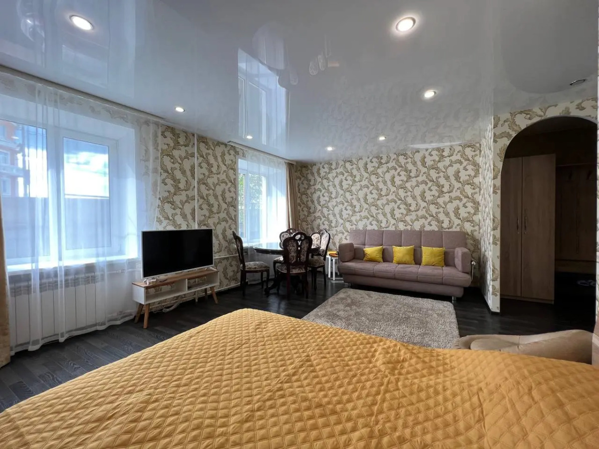 Уютная Квартира в Историческом Центре Города