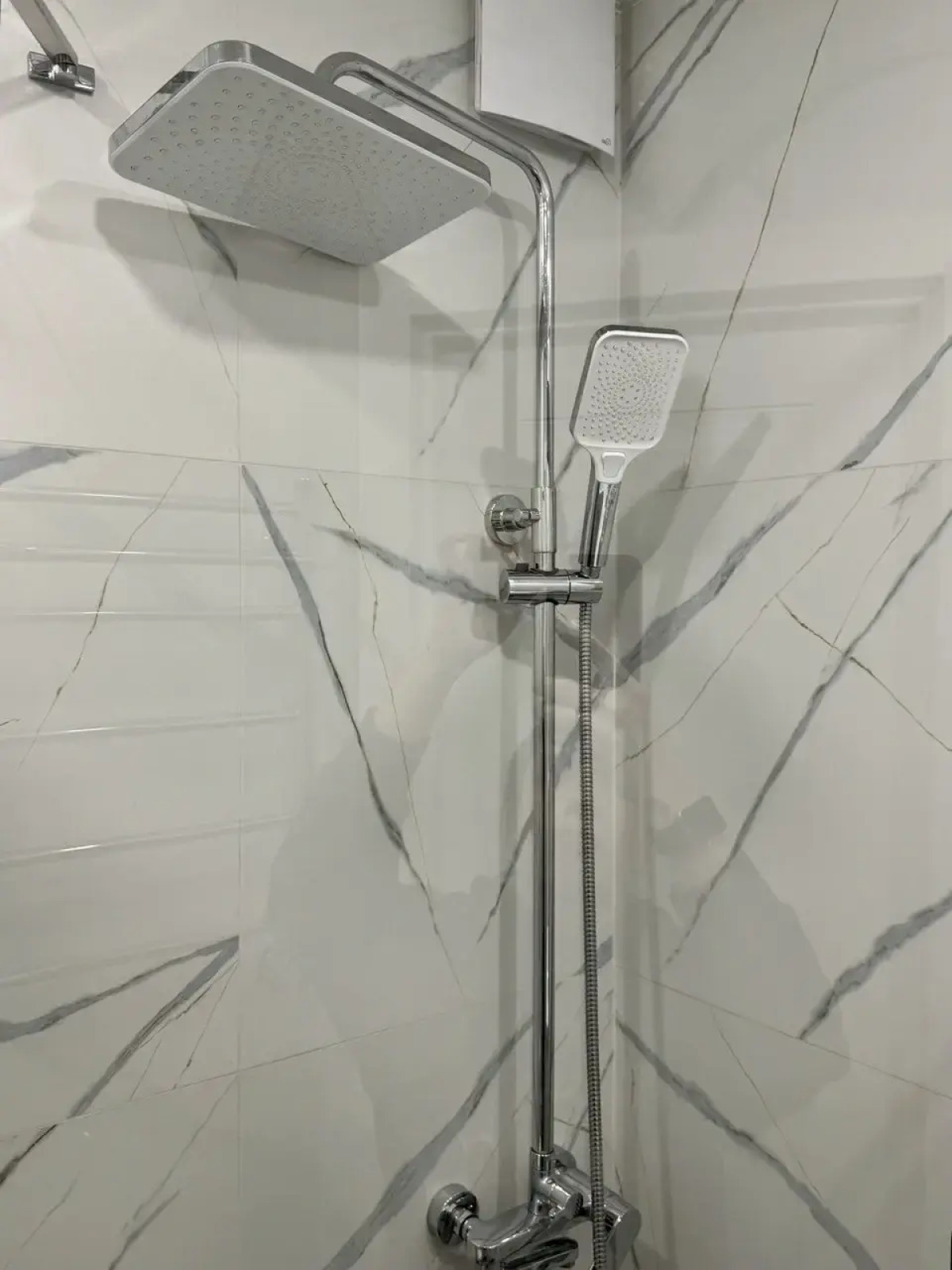 Апартаменты Кремлевская 25  3х Комнатная