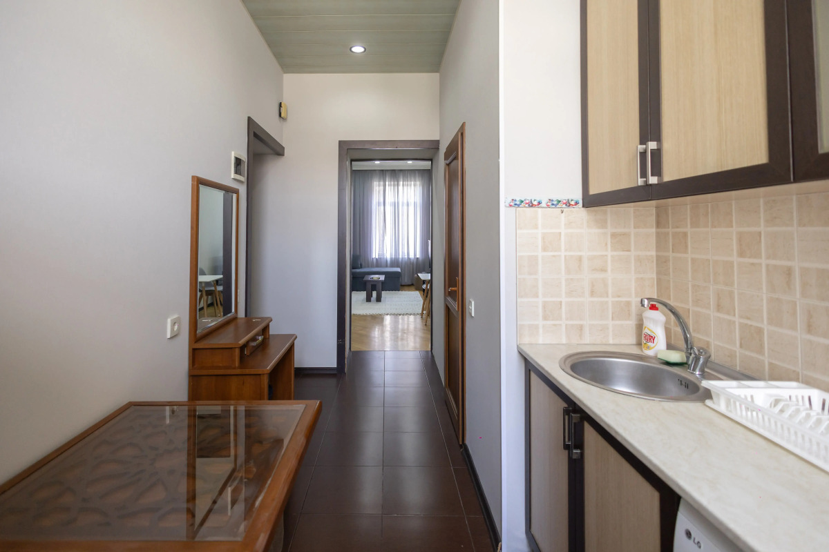 Апартаменты Односпальные с Гостиной в Центре Города