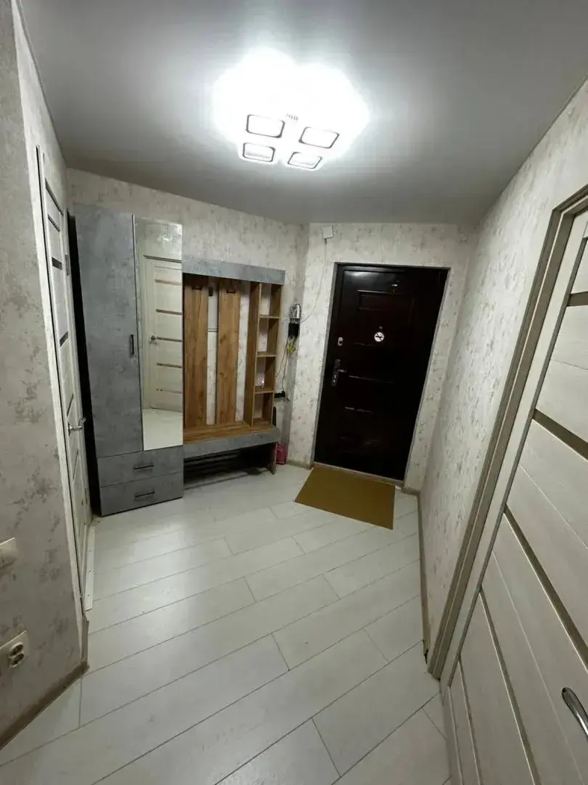 Квартира в 1-м микрорайоне 19