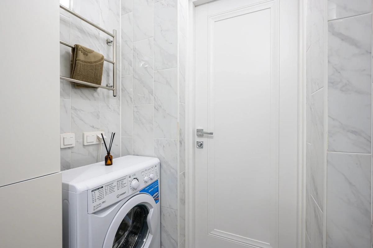 Апартаменты на Октябрьской набережной