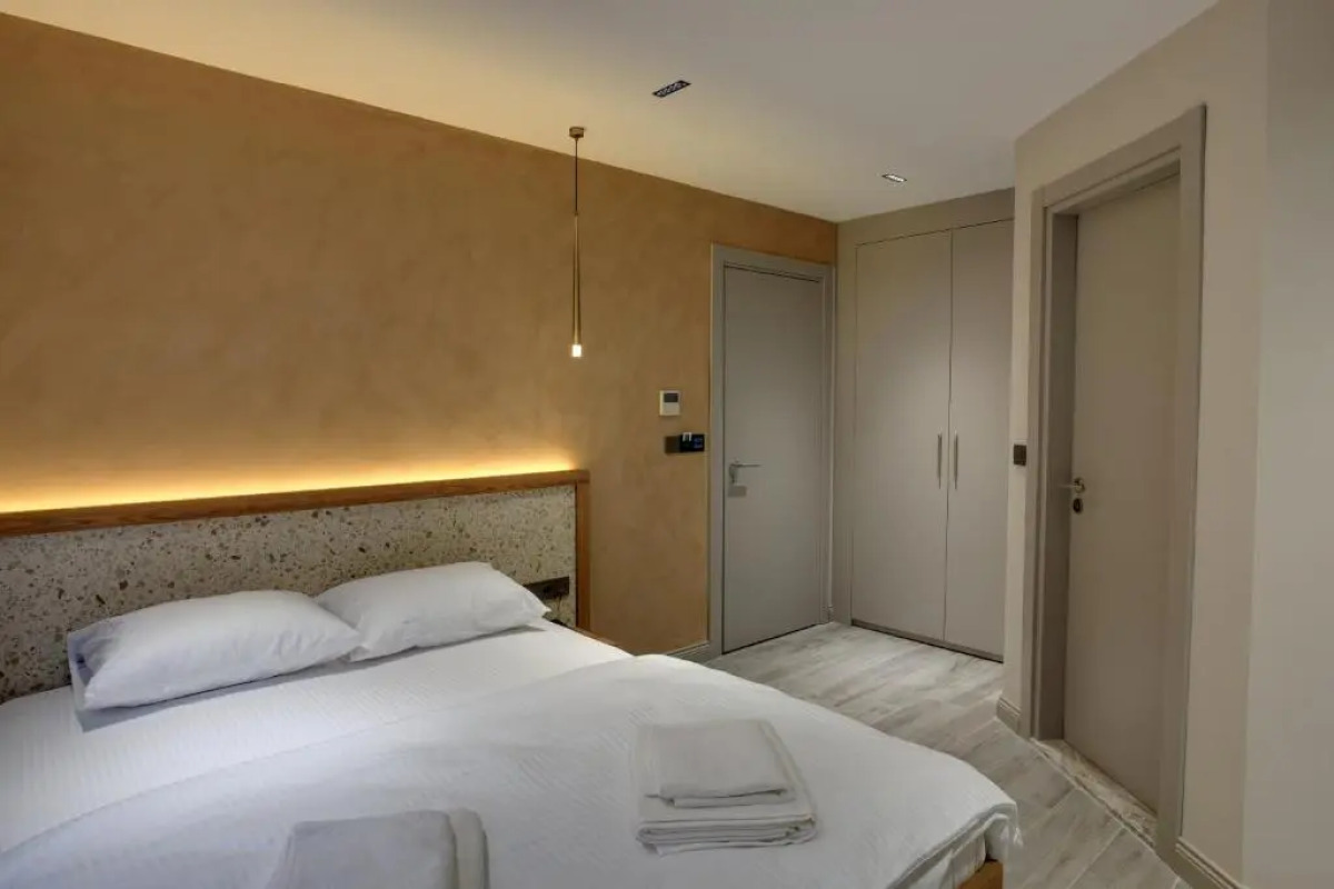 Отель 21 Rooms Hotel