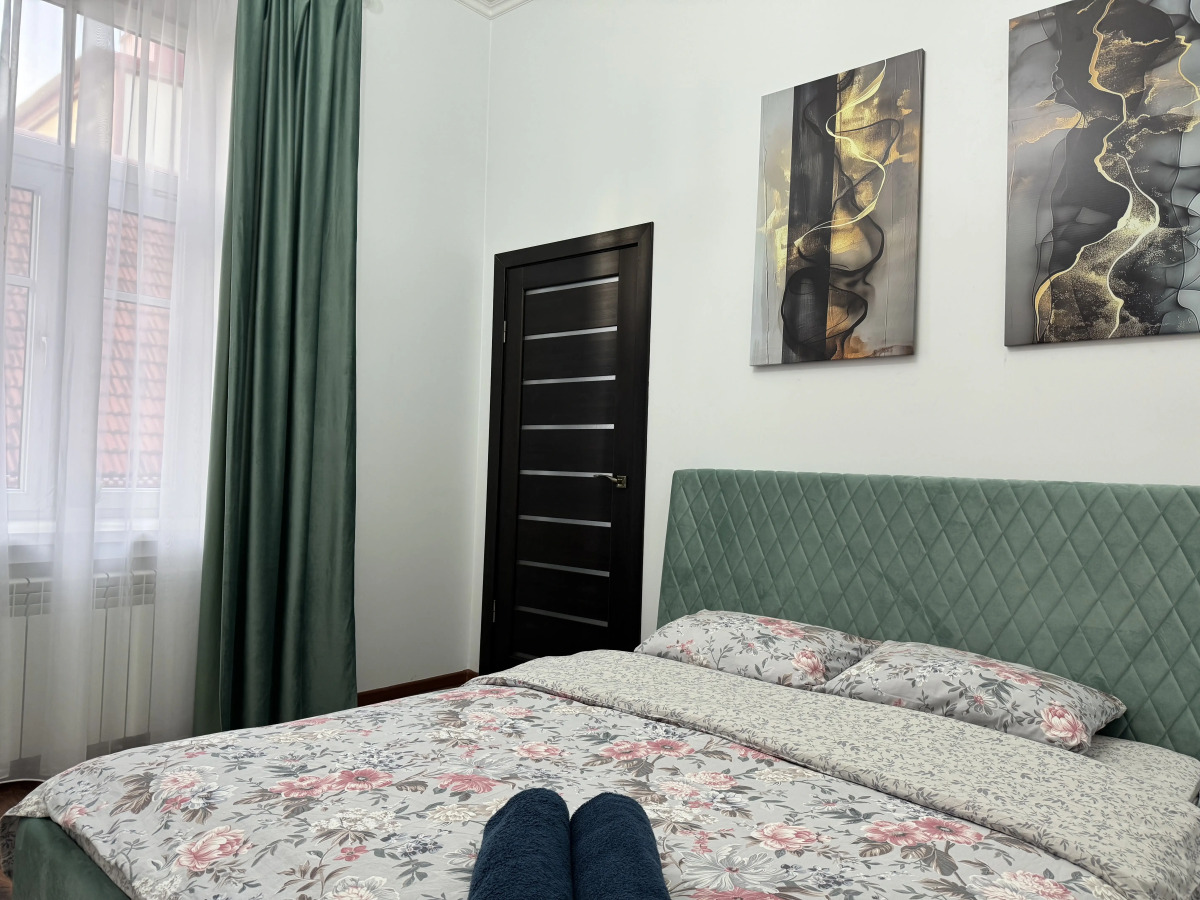 Апартаменты на Городничанской 42/7