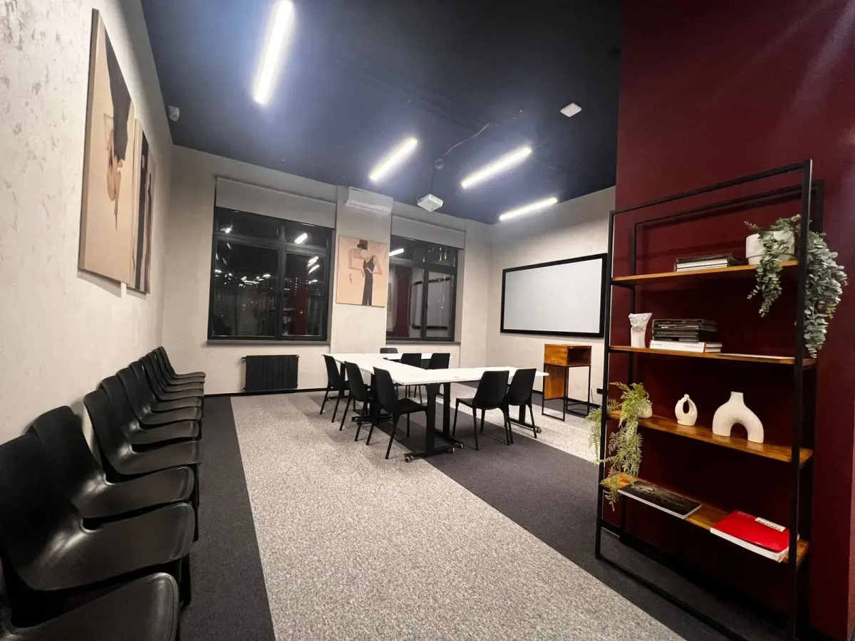 Апартаменты Евродвухкомнатные Stepanenkov на Военной 51