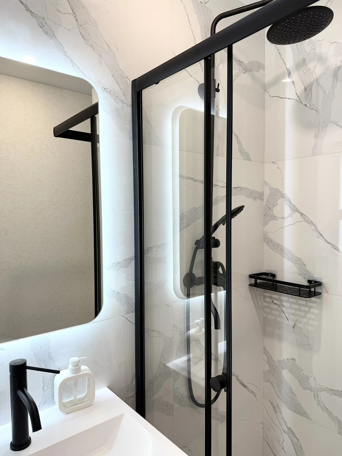 Апартаменты 18 Комфортно и Точка на Улице Кржижановского 15к1