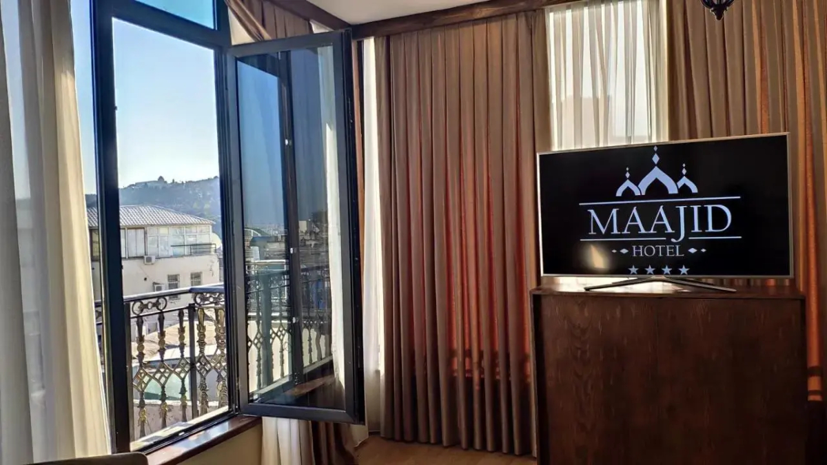 Maajid Hotel & Restaurant