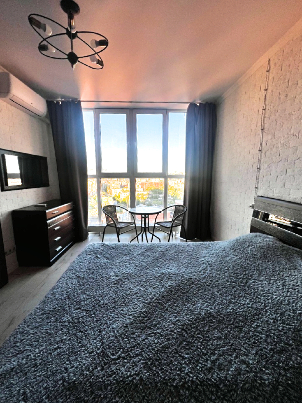 Апартаменты с Видом на Город