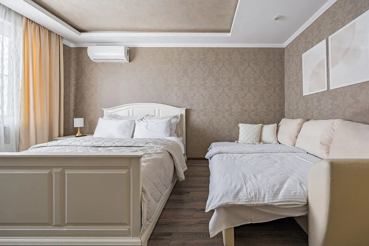 Апартаменты на Карла Маркса 62, с видом на Волгу. м.Стрелка. Сова-Дом