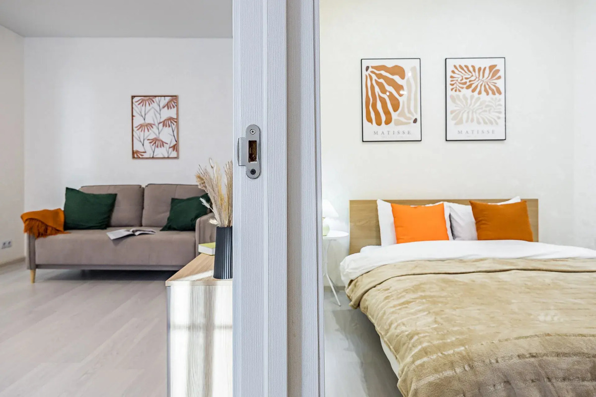 Квартира Светлая на центральной площади до 6 человек