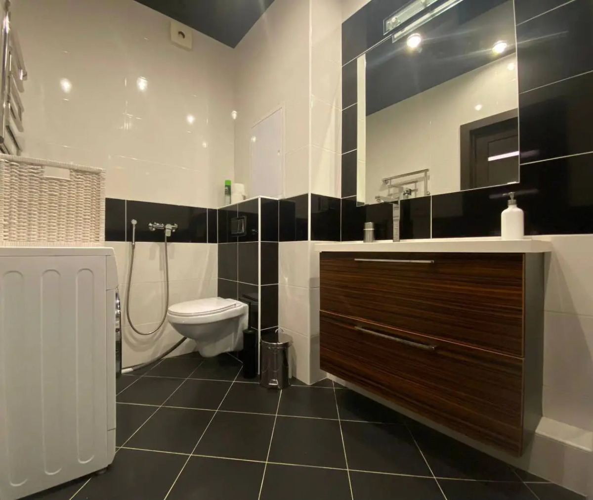 Апартаменты 1-комнатные HomeApart Держинского, 11