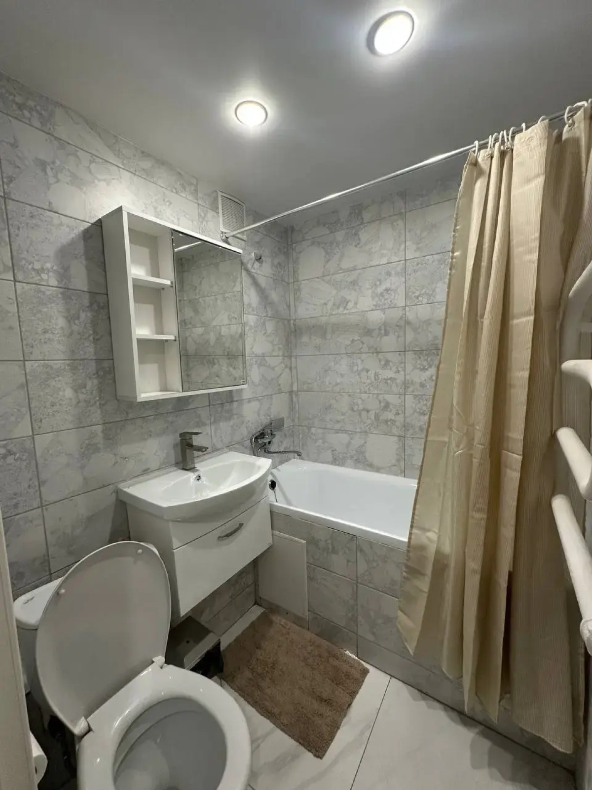 Квартира Двухкомнатная в Центре города