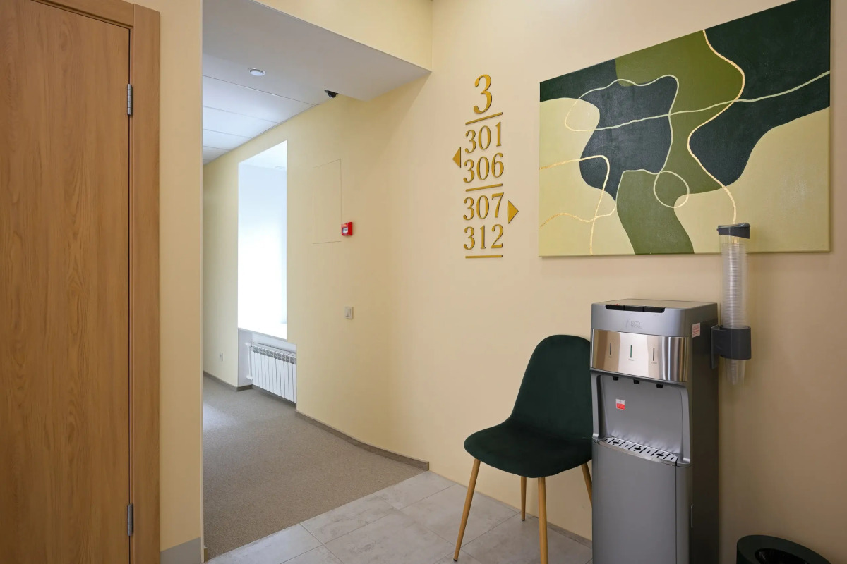 Отель Mirum Hotel