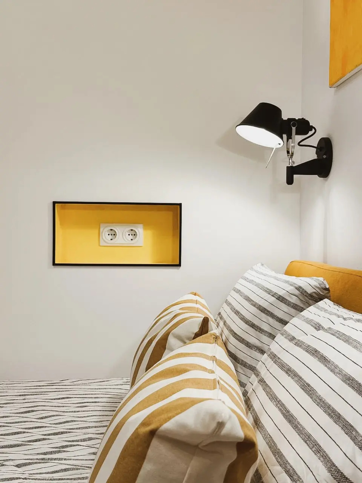 Квартира в тихом дворе с раздельными комнатами и с сауной на Невском