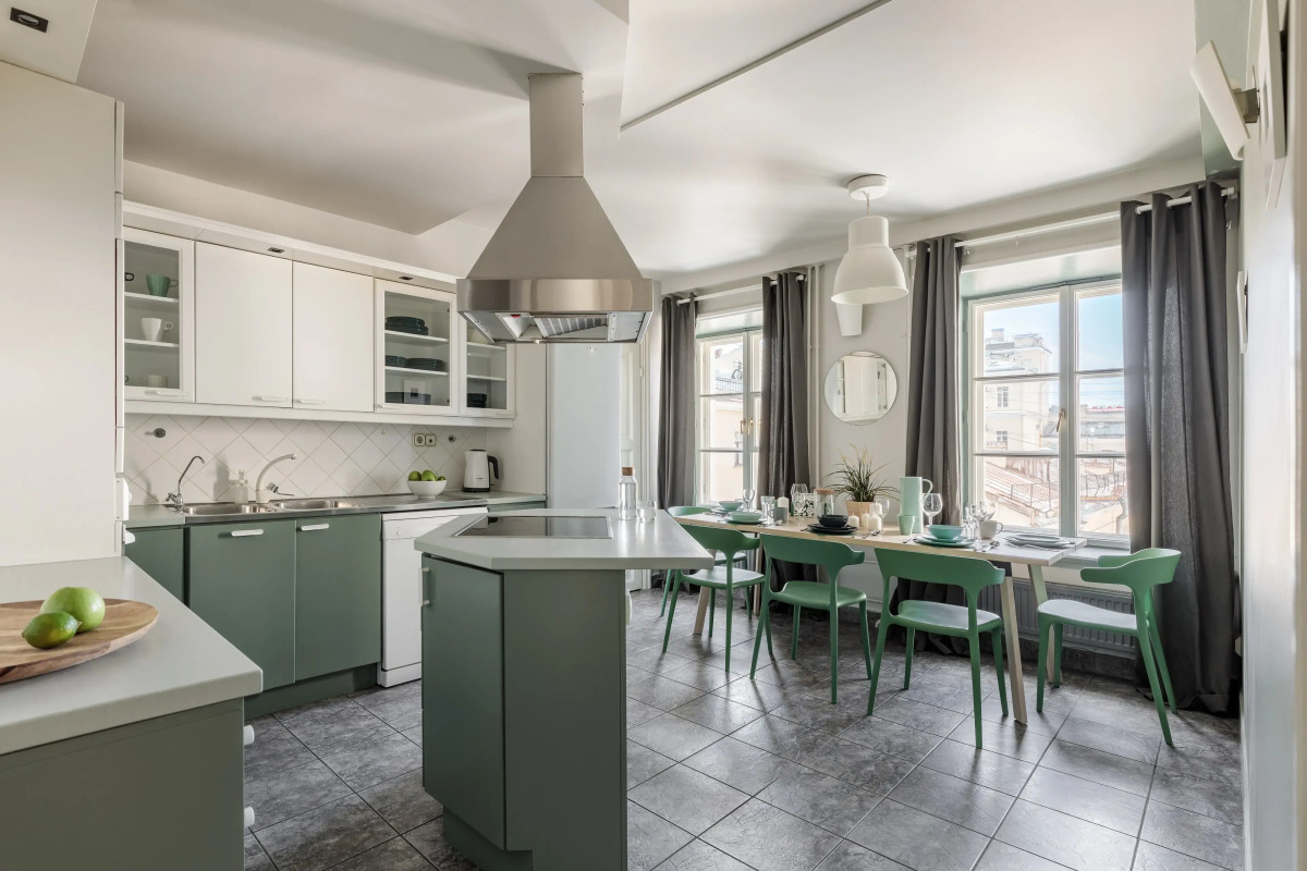 Апартаменты двухуровневые  Big Italy 200 кв.м напротив Русского музея