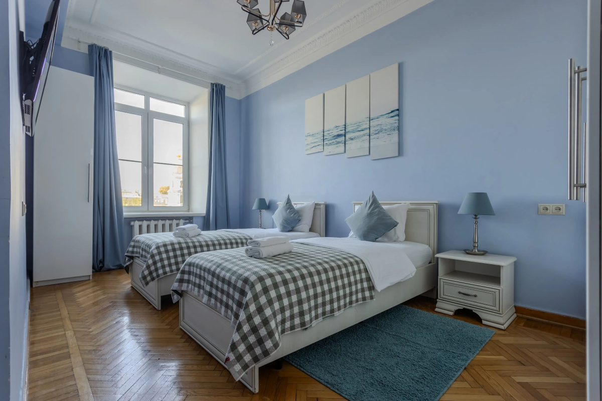 Апартаменты Стандартные с 3 спальнями и Балконом