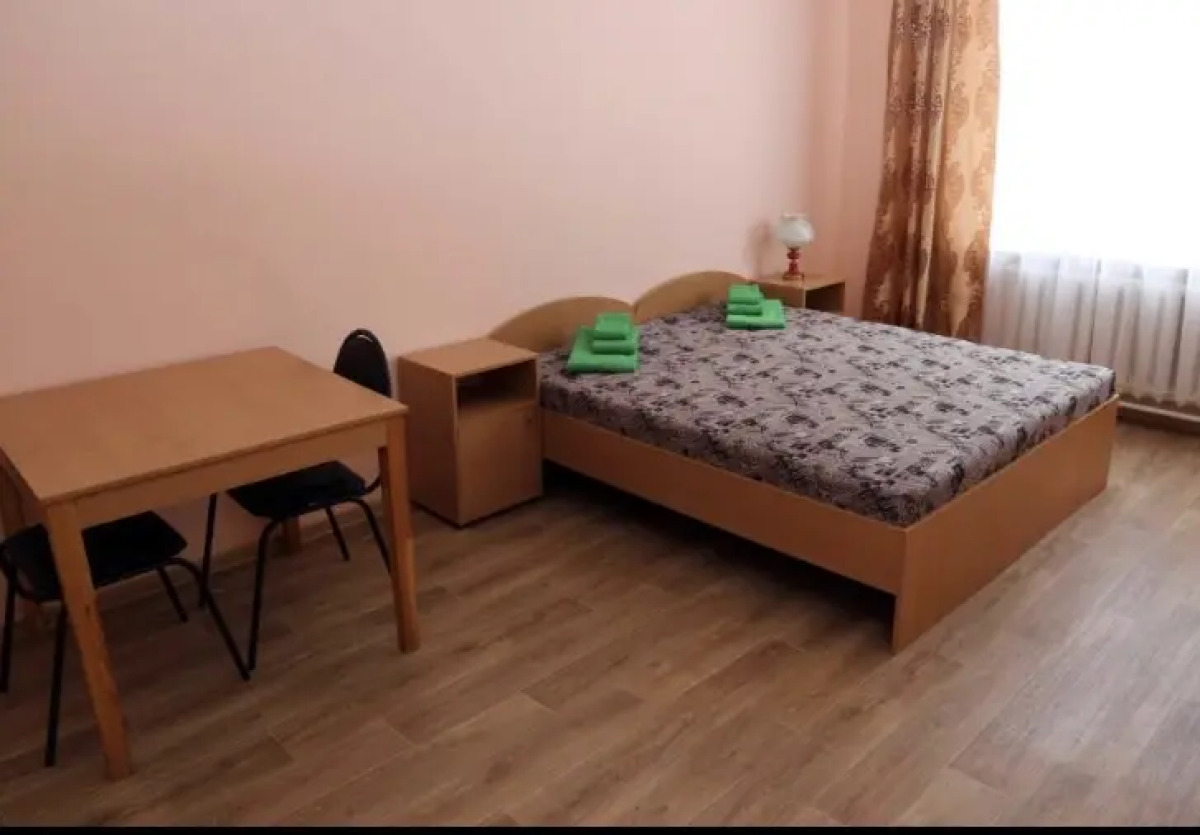 Мебелированые комнаты Серединная 3