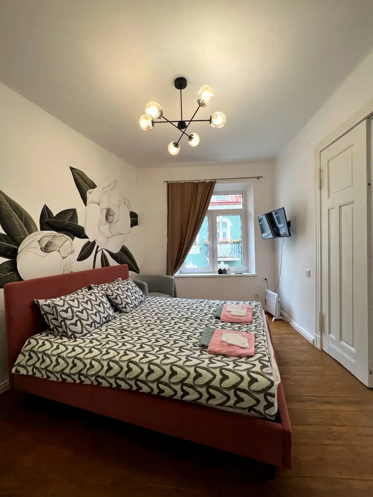 Апартаменты Стильные 2х-комнатные на Театральной с Шикарным Видом