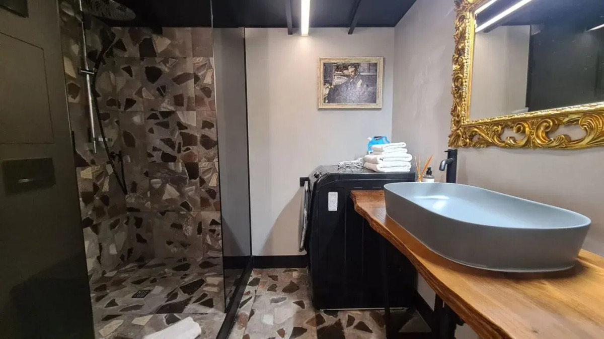 Апартаменты D на Чайковского Люкс