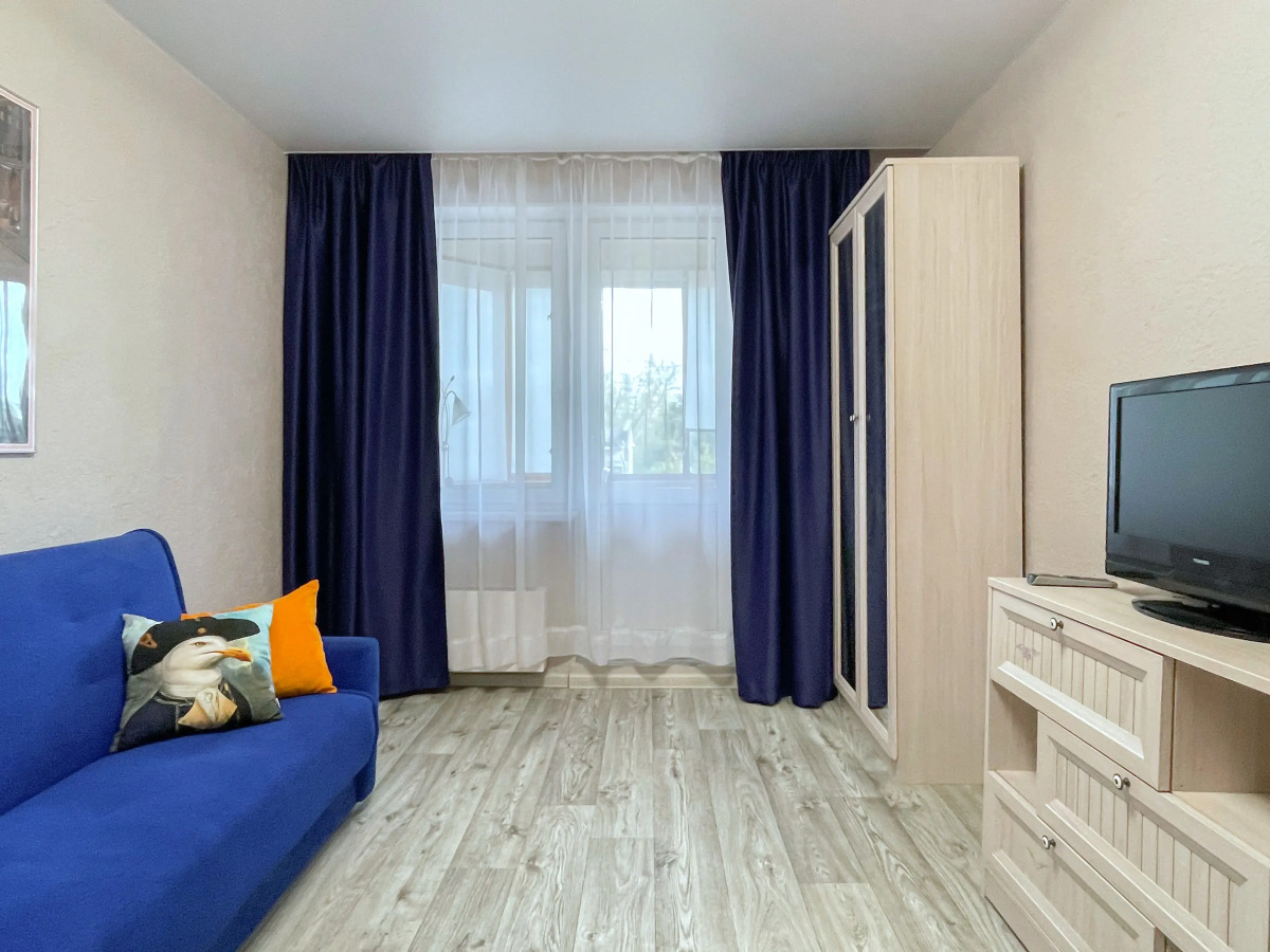 Квартира Welcome Home с Балконом у Метро Народное Ополчение