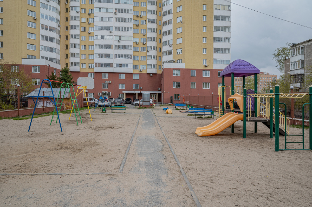 Квартира Современная квартира рядом с Екатеринбург Арена
